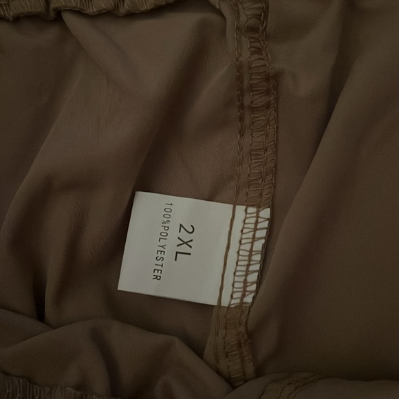 NWOT Men's 2XL KHAKI CARGO PANTS - Picture 4 of 5